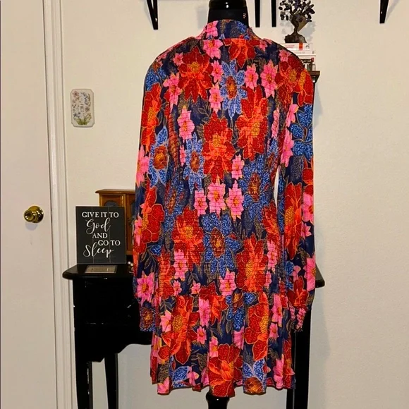 NWT FARM Rio Mini *Priced To Sell* - Picture 4 of 9